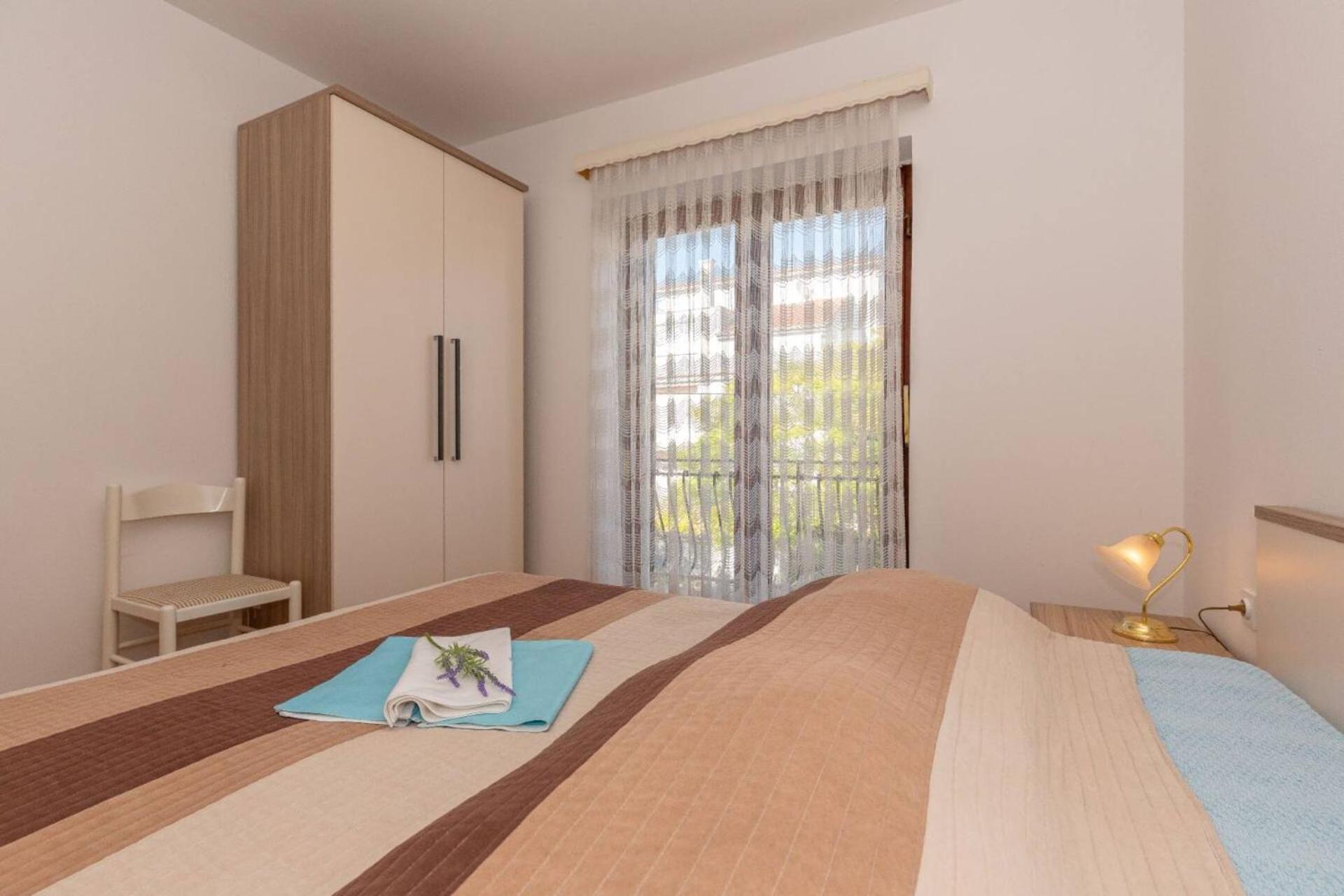 Three Bedroom Apartment In Biograd ビオグラード・ナ・モル エクステリア 写真