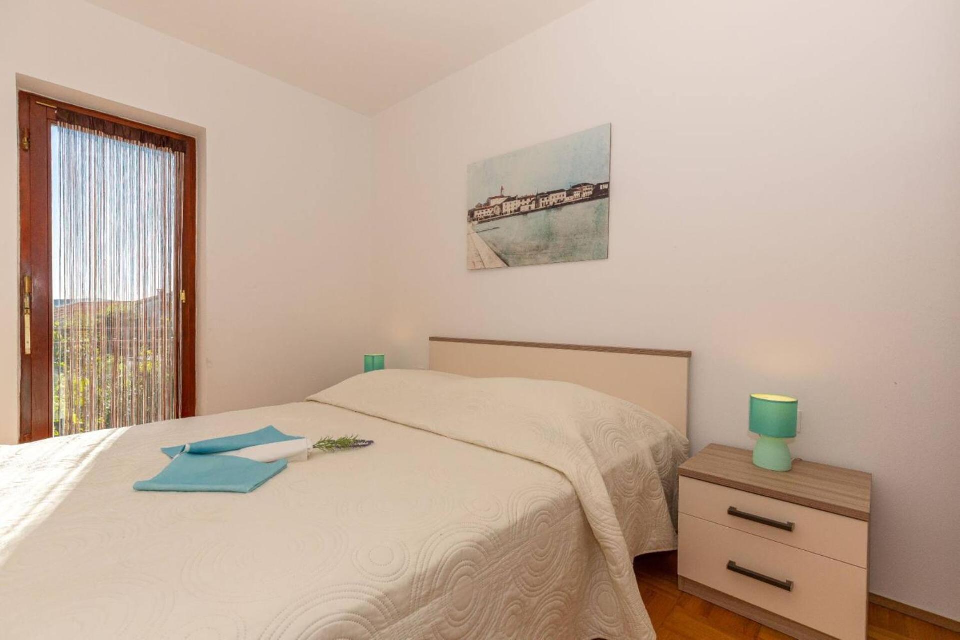 Three Bedroom Apartment In Biograd ビオグラード・ナ・モル エクステリア 写真