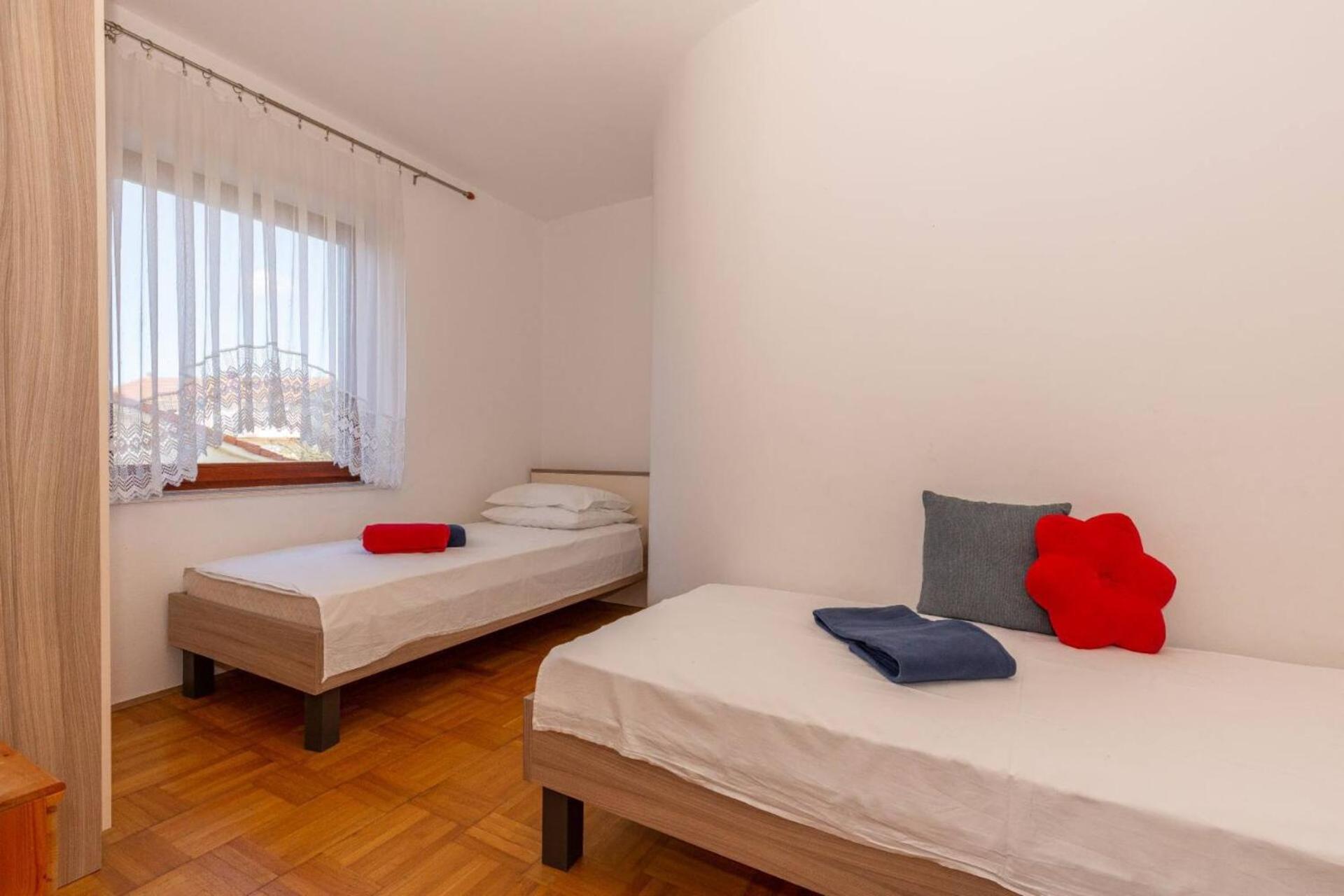 Three Bedroom Apartment In Biograd ビオグラード・ナ・モル エクステリア 写真