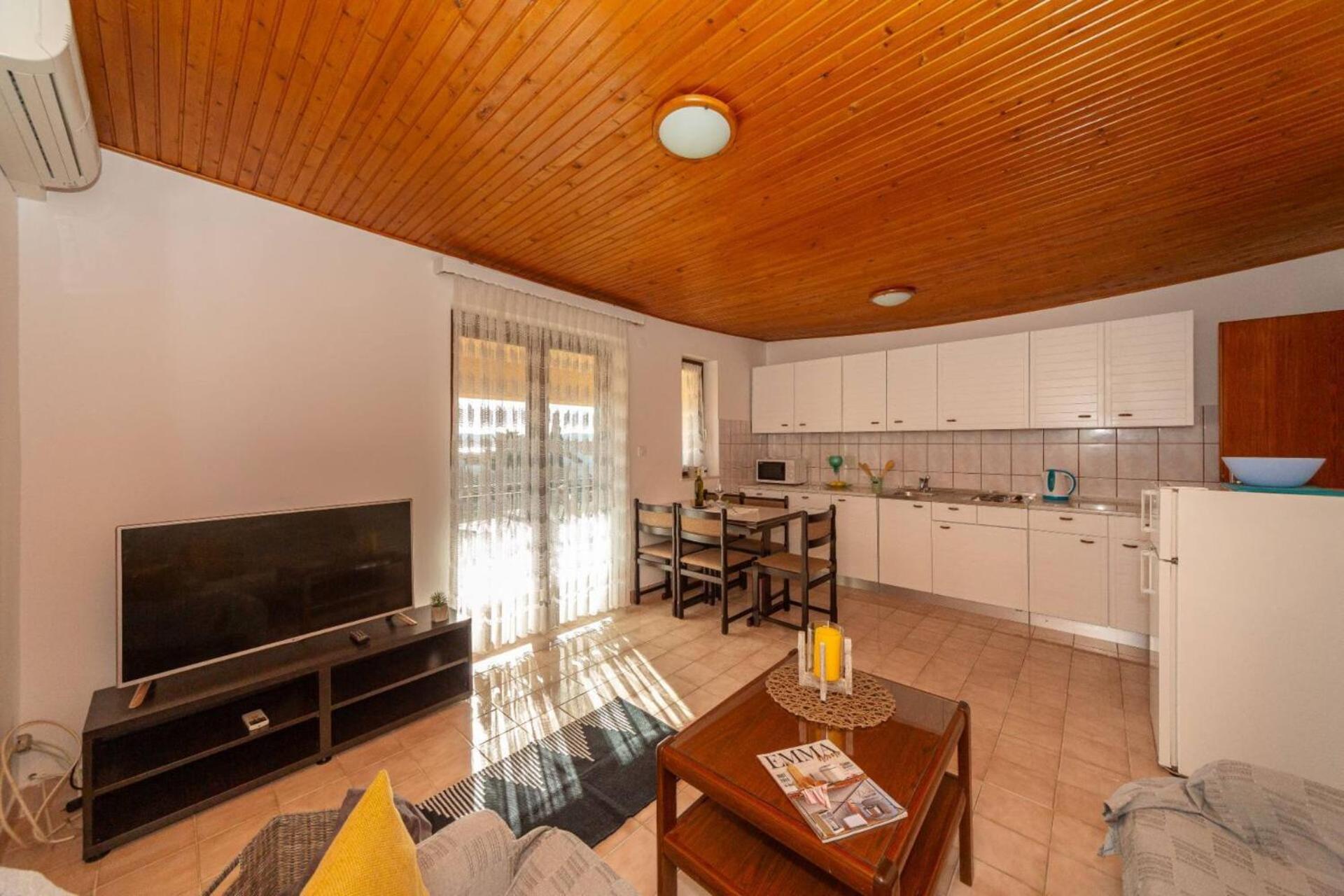 Three Bedroom Apartment In Biograd ビオグラード・ナ・モル エクステリア 写真