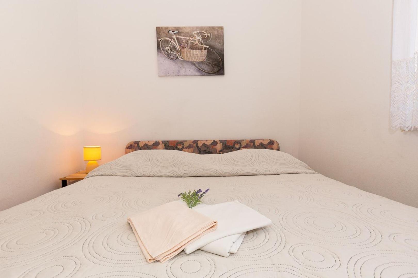 Three Bedroom Apartment In Biograd ビオグラード・ナ・モル エクステリア 写真